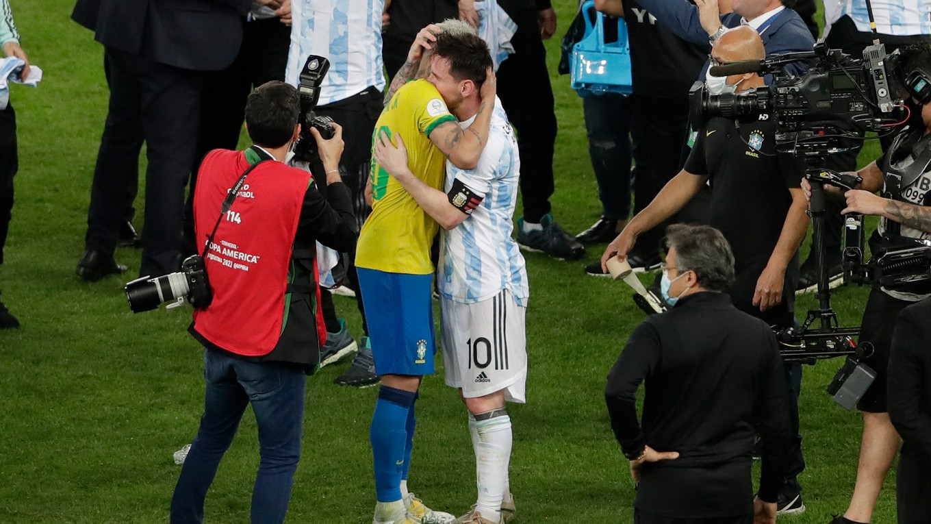 Lionel Messi a Neymar na finále Copa América 2021.