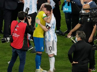 Lionel Messi a Neymar na finále Copa América 2021.