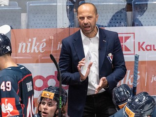 HK Poprad - HC Slovan Bratislava: ONLINE prenos zo zápasu Tipos extraligy.