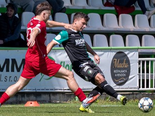 Momentka zo zápasu Malženice - Zvolen.