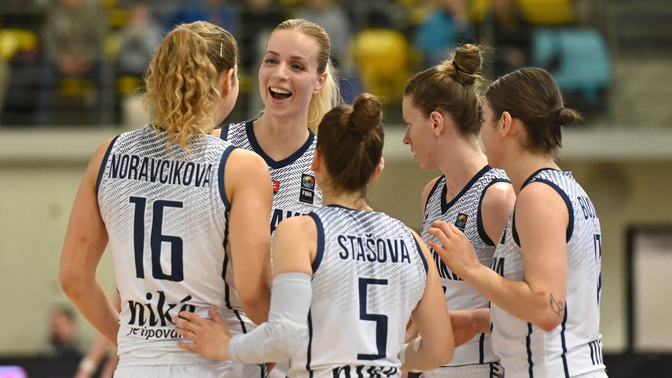 Slovenské basketbalové reprezentantky. 