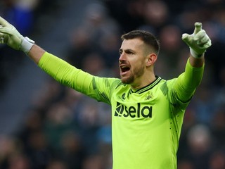 Martin Dúbravka v drese Newcastle United.