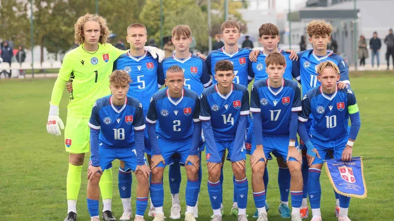 Reprezentácia do 15 rokov pred zápasom proti Srbsku na turnaji UEFA Development.