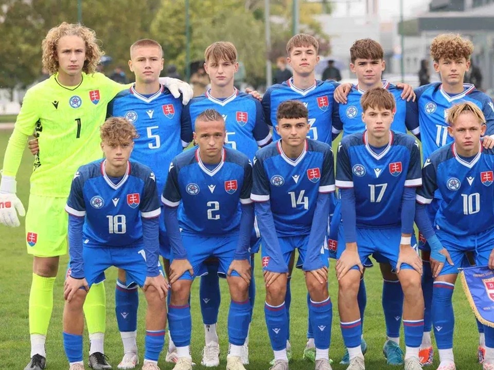 Reprezentácia do 15 rokov pred zápasom proti Srbsku na turnaji UEFA Development.