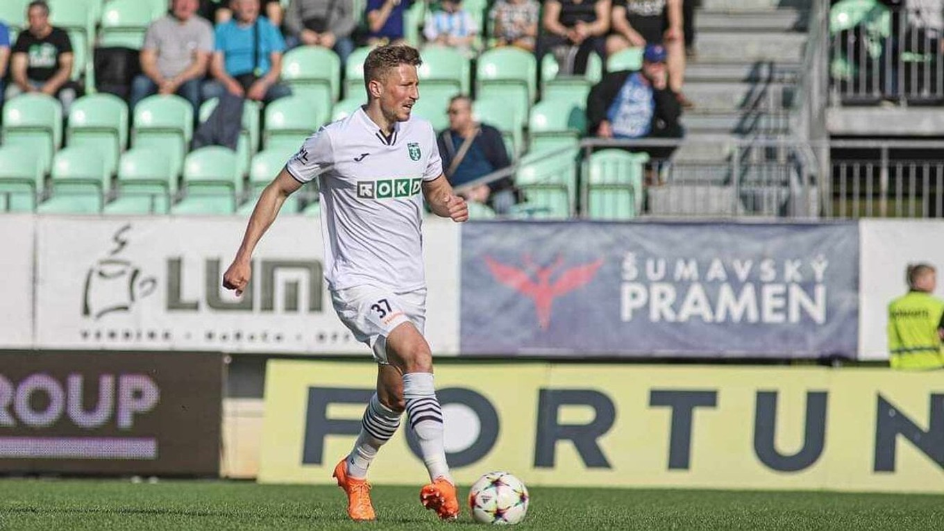 Slovenský futbalista Dávid Krčík.
