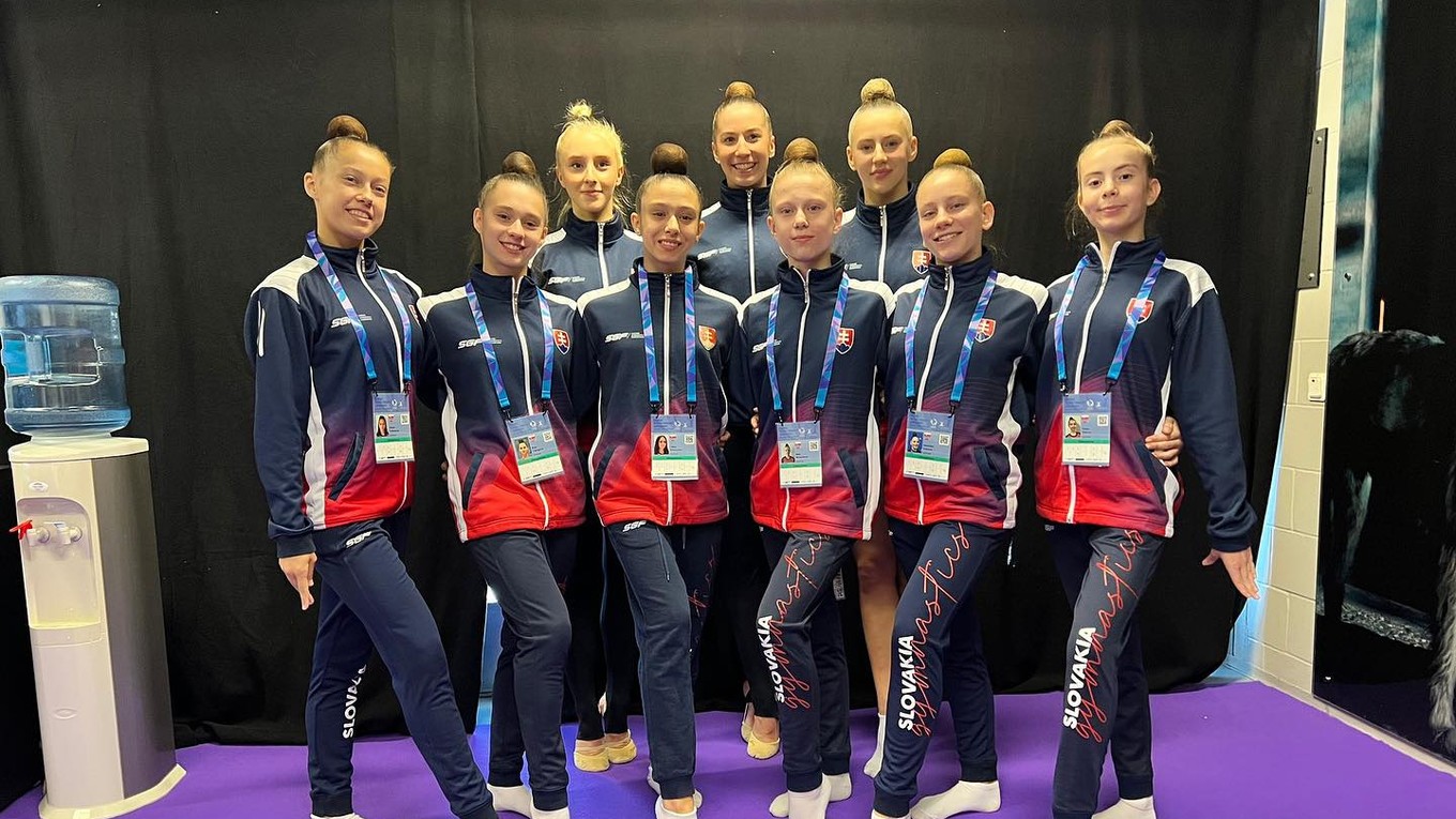 Slovenské reprezentantky v modernej gymnastike.