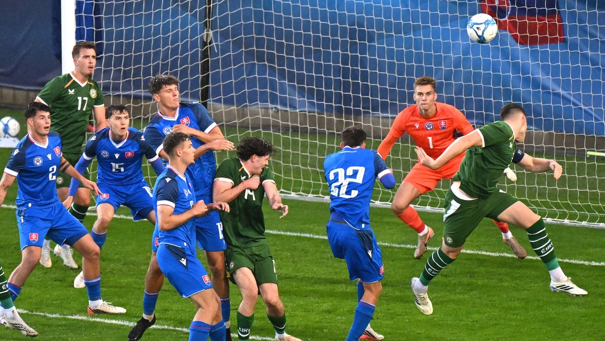 Fotka zo zápasu Slovensko - Írsko v kvalifikácii ME 2027.