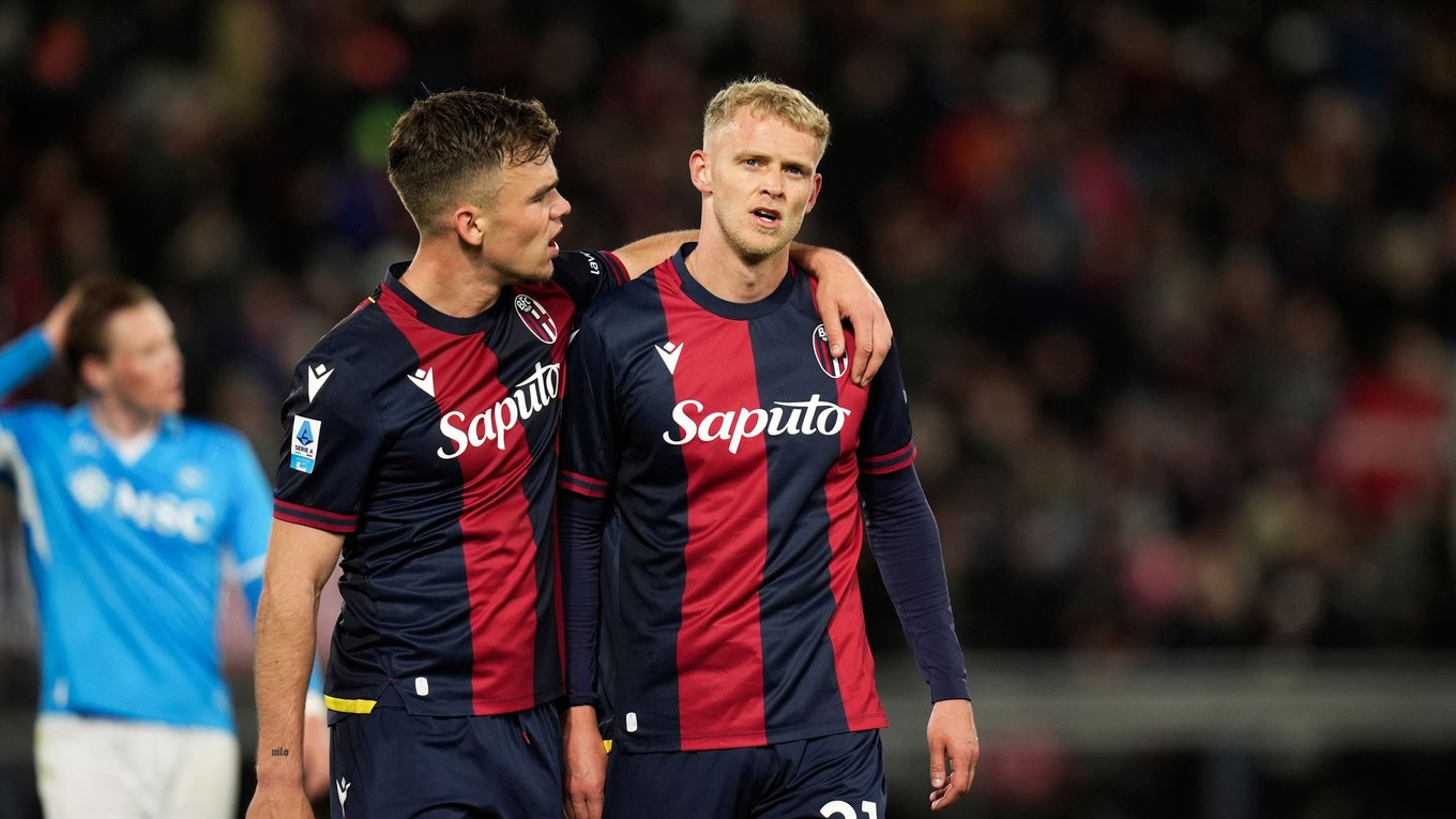 Radosť hráčov Bologne. 