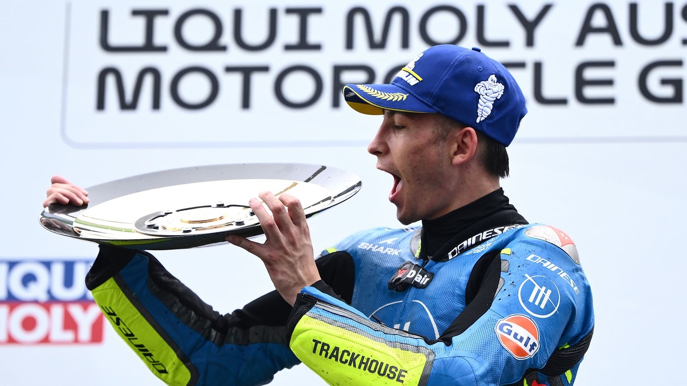 Raul Fernandez oslavuje víťazstvo na VC Austrálie.