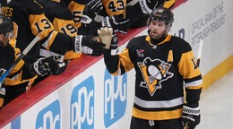 Bryan Rust