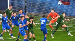 Fotka zo zápasu Slovensko - Írsko v kvalifikácii ME 2027.