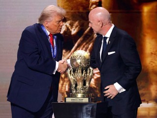 Donald Trump si prevzal Cenu mieru FIFA