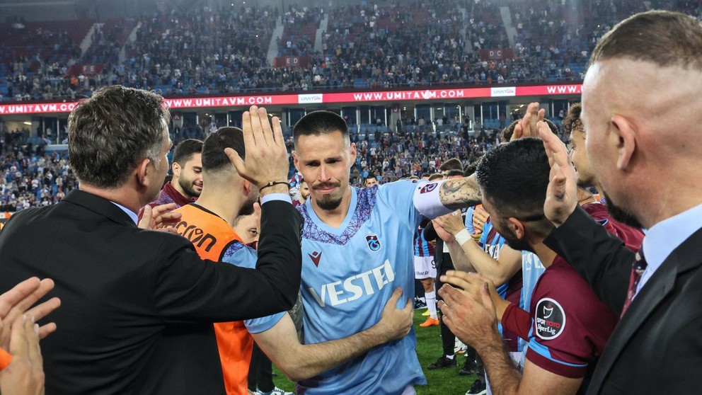 Marek Hamšík počas rozlúčky s fanúšikmi Trabzonsporu.