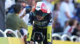 Jonas Vingegaard počas časovky v 5. etape Tour de France 2025