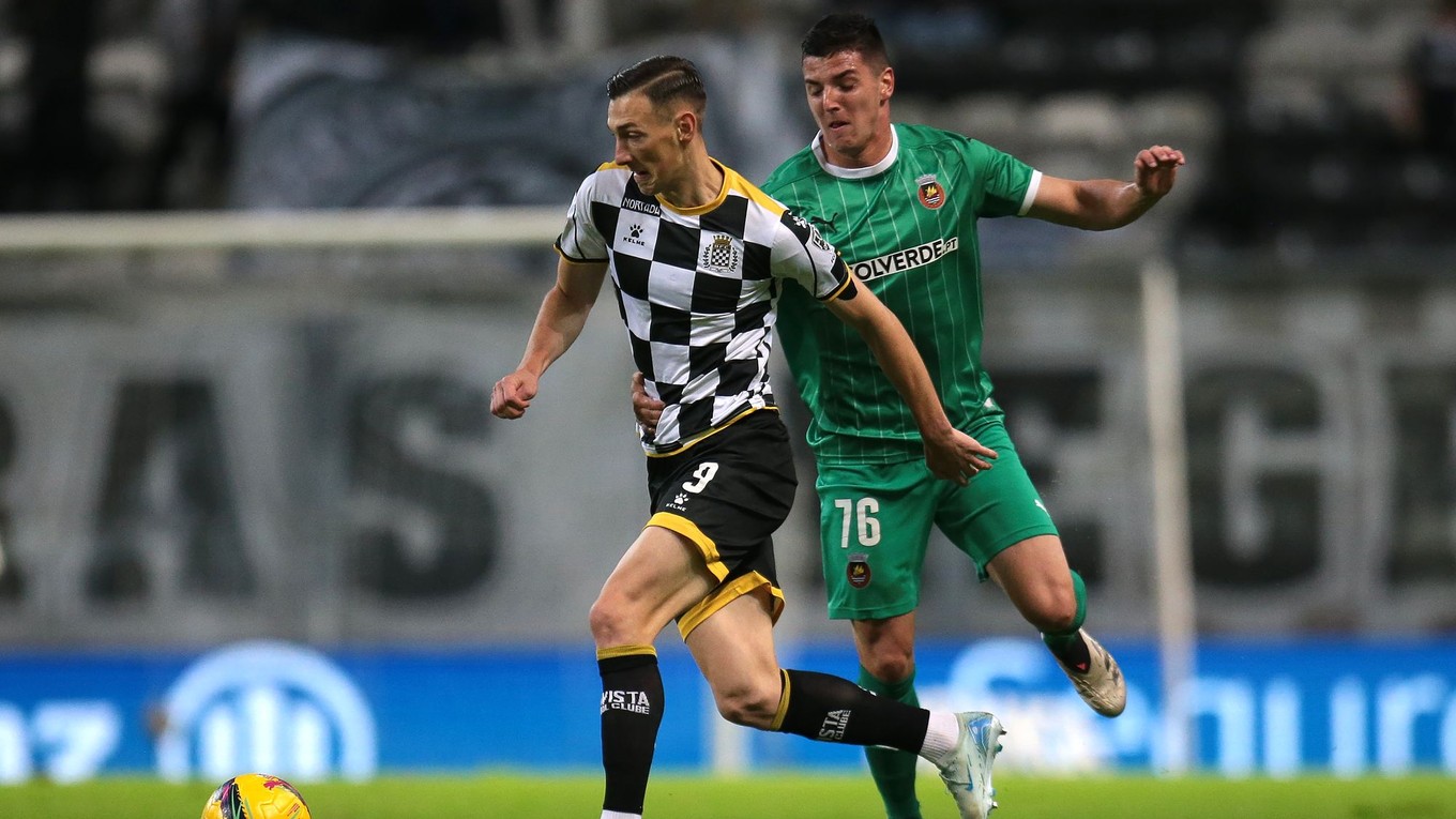 Róbert Boženík v drese Boavisty