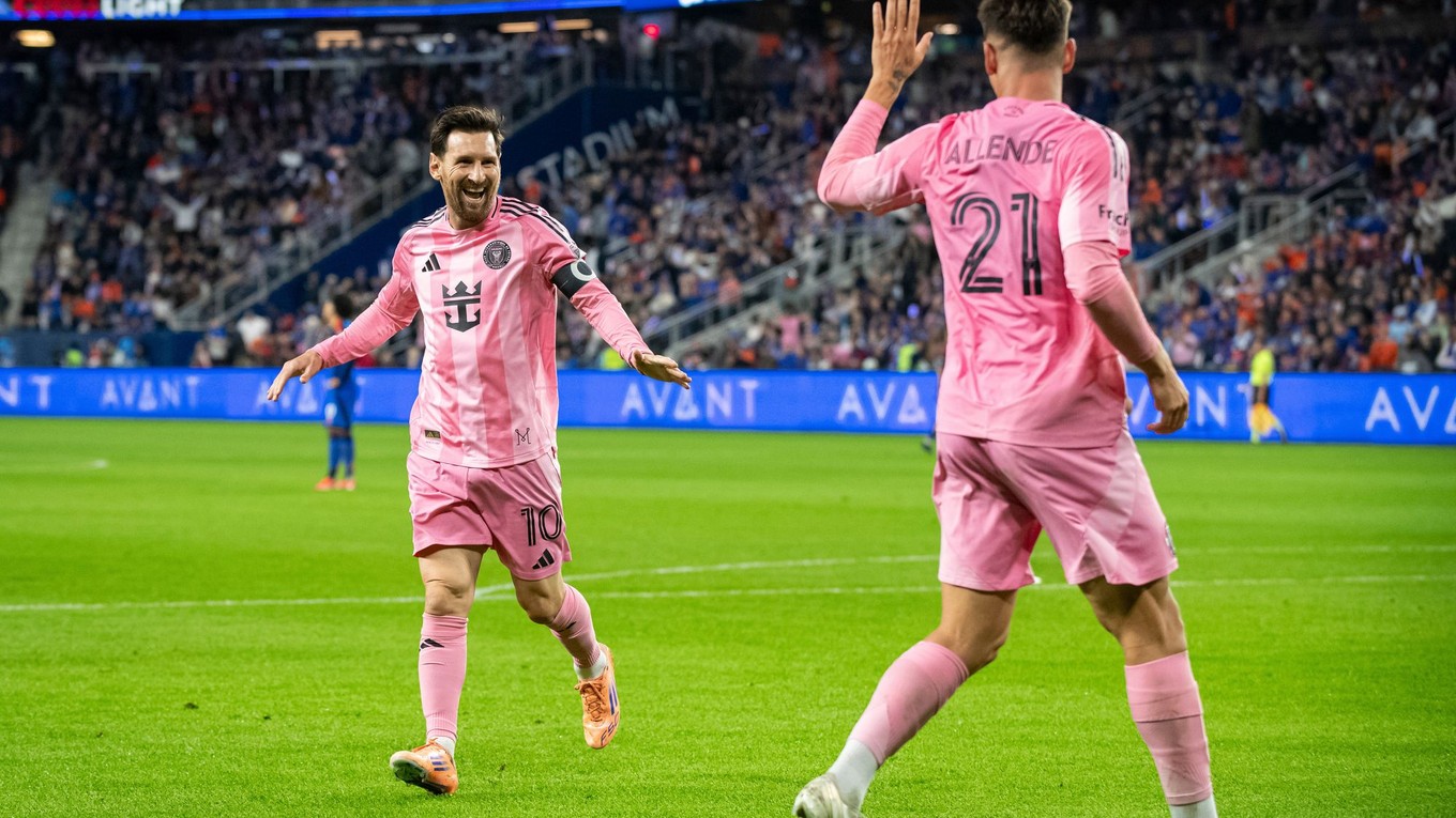 Lionel Messi sa teší z gólu