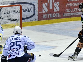 ONLINE: HK Nitra - HC Košice (3. zápas štvrťfinále play off Tipos extraligy).