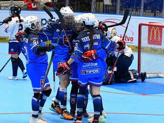 Hráčky Slovenska Lucia Martincová, Nina Štrbáková, Laura Hambálková a Sofia Podoláková