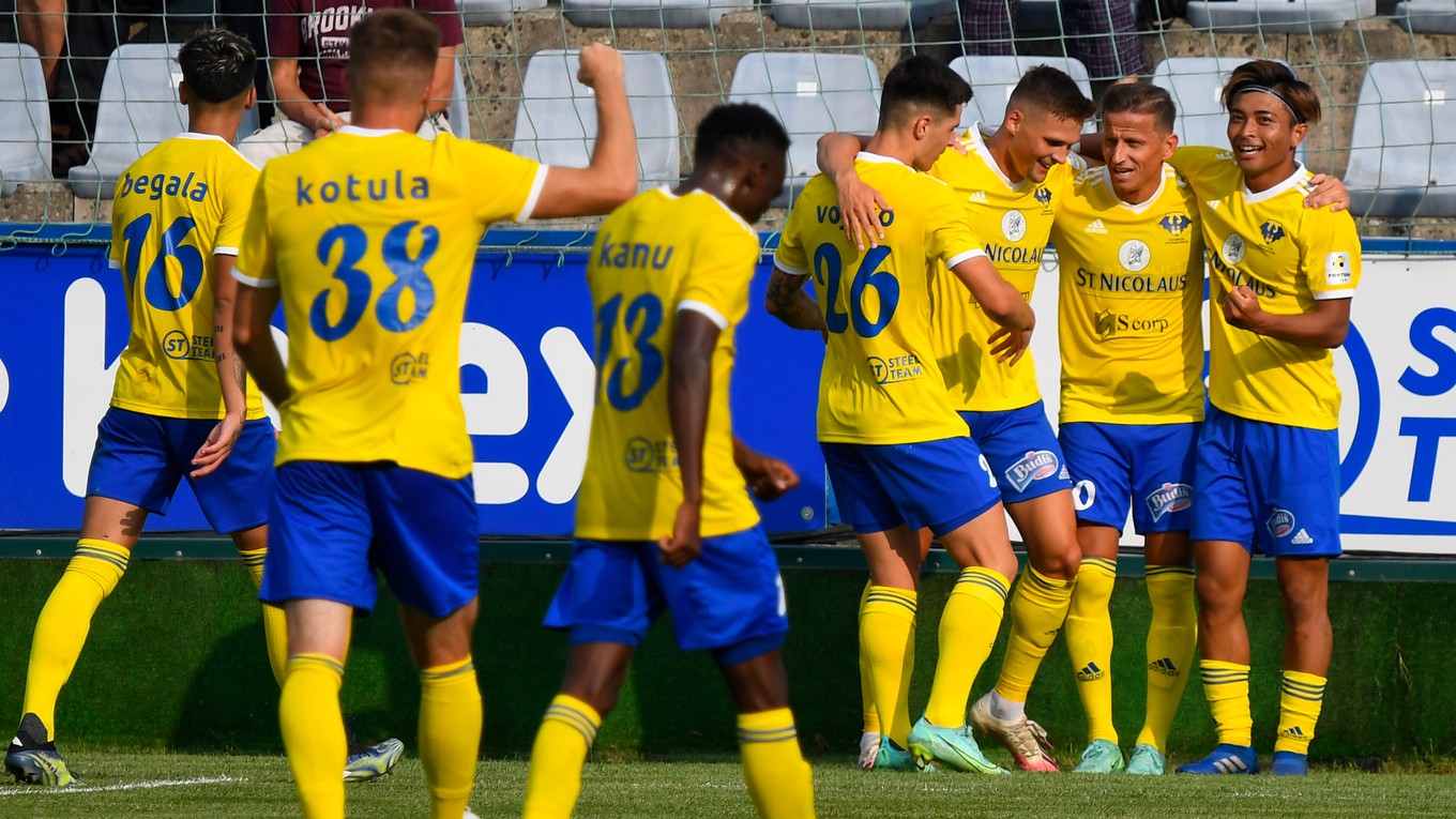 Futbalisti MFK Zemplín Michalovce. 