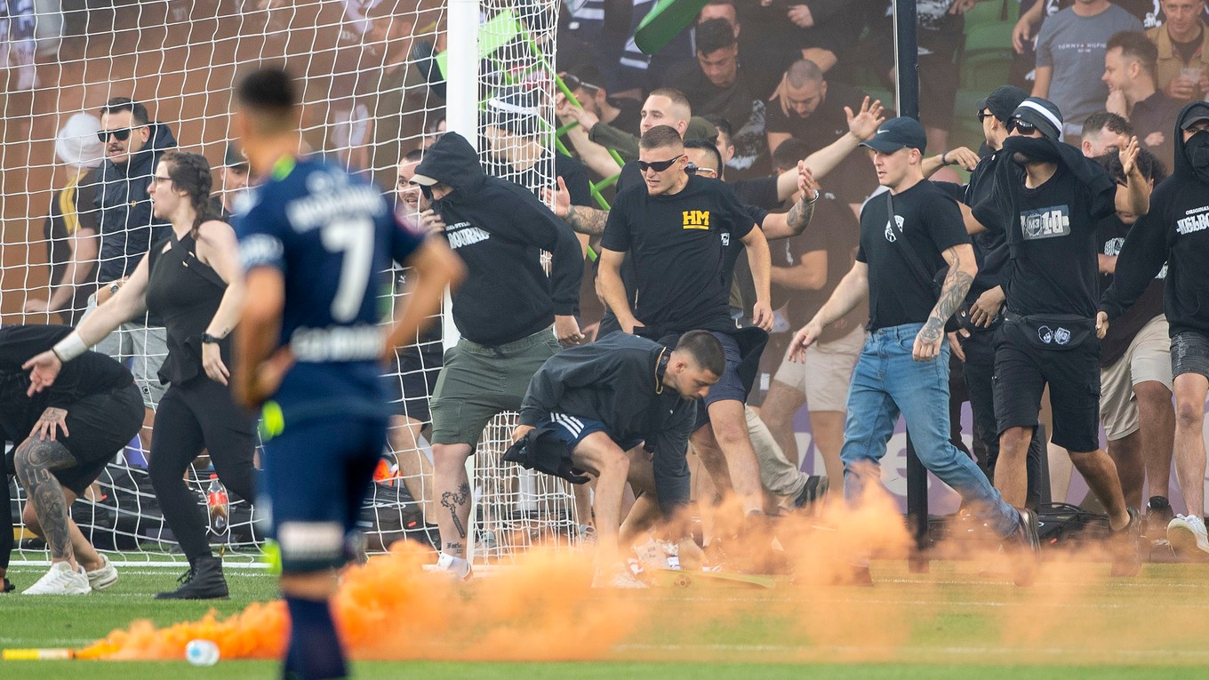 Výtržnosti fanúšikov v A-League.