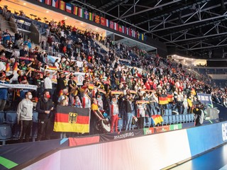 Fanúšikovia Nemecka na ME v hádzanej 2022.
