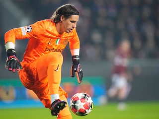 Yann Sommer v zápase Sparta Praha - Inter Miláno