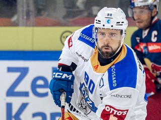 Tomáš Tatar v drese EV Zug. 