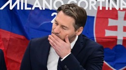 Tréner slovenskej hokejovej reprezentácie Vladimír Országh.