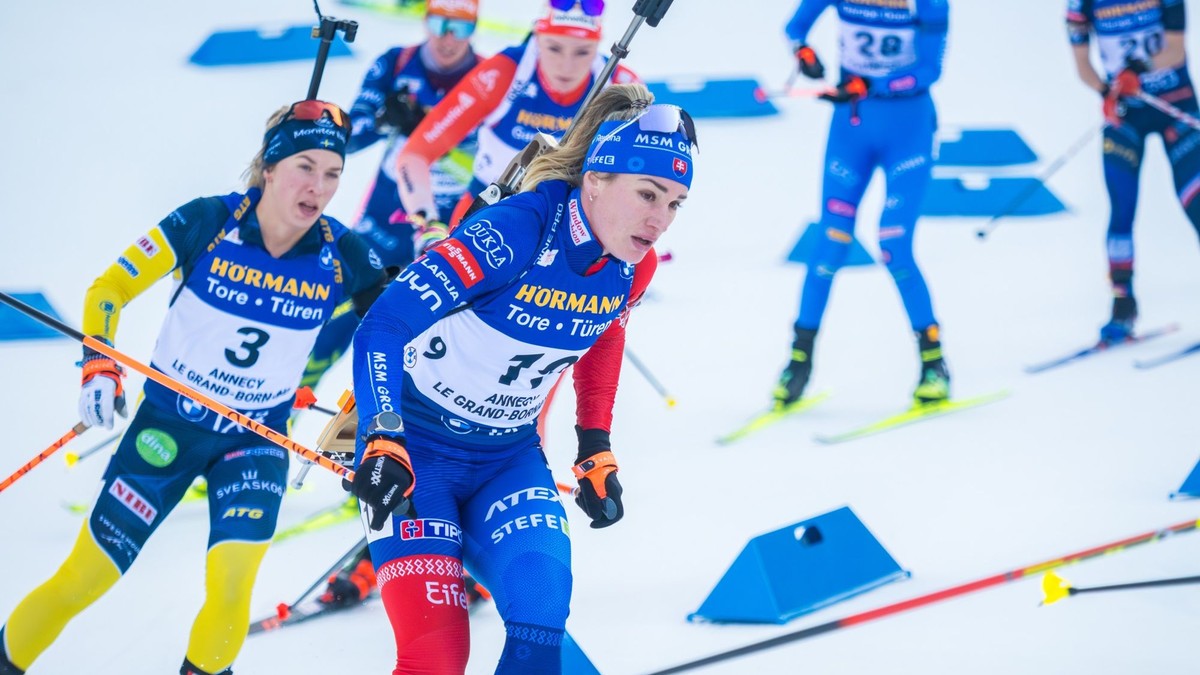 ONLINE: Preteky s hromadným štartom žien v Novom Meste na Morave - Svetový pohár v biatlone.