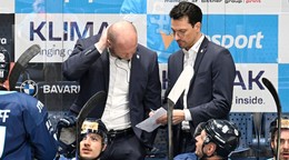 Brad Tapper a vľavo jeho asistent Tomáš Surový.