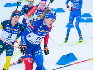 ONLINE: Preteky s hromadným štartom žien v Novom Meste na Morave - Svetový pohár v biatlone.