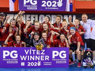 Na turnaji Floorball Prague Games 2020 triumfovali Nemšovčanky v kategóriách hráčok do 12 a 16 rokov.