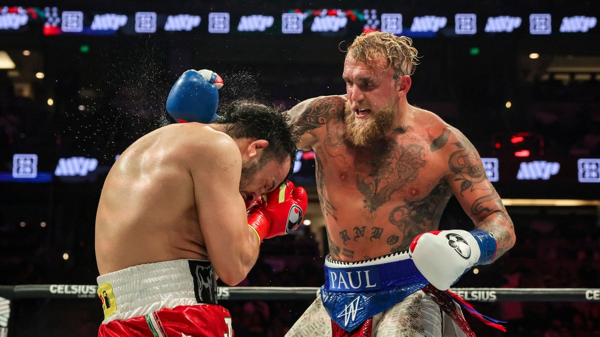 Jake Paul a Julio Cesar Chavez Jr.