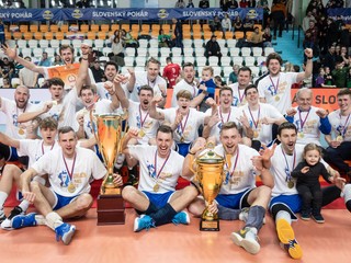 Volejbalisti VKP FTVŠ UK Bratislava po triumfe v Slovenskom pohári.