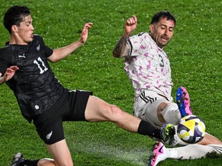 Elijah Just (vľavo) z Nového Zélandu a Guillermo Maripan z Čile