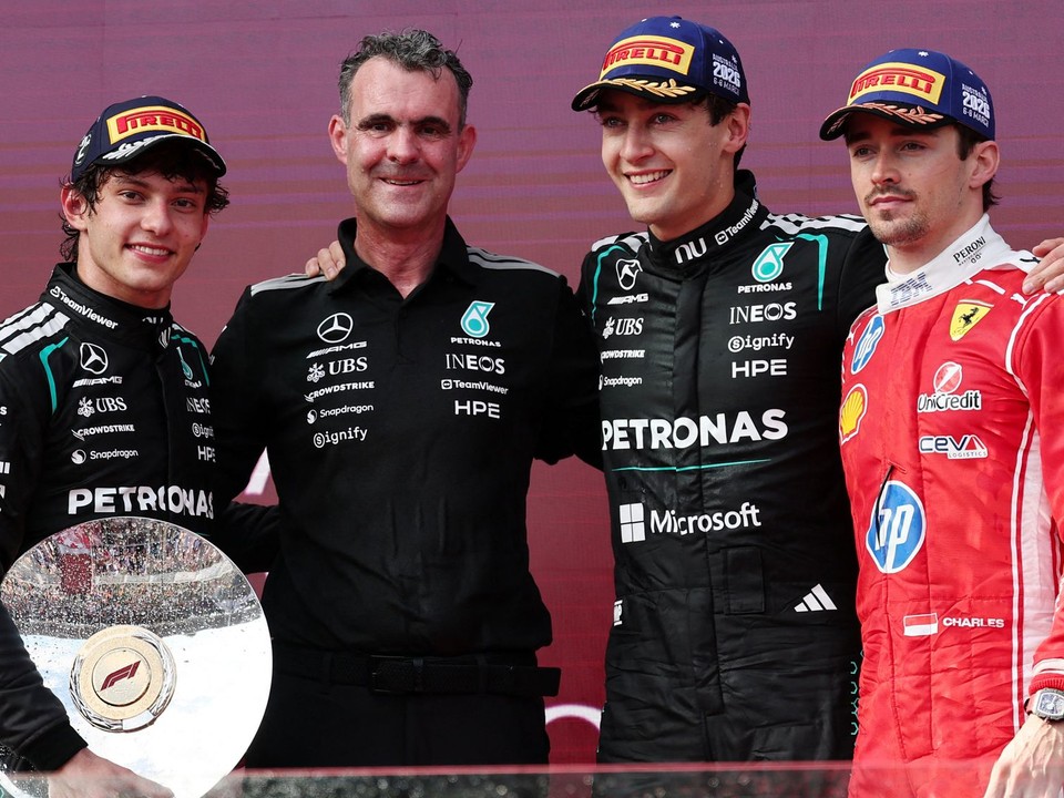 George Russell sa stal víťazom Veľkej ceny Austrálie 2026. 