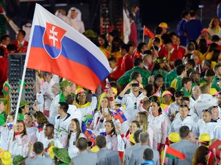 Vlajkonosičkou Slovenska na otváracom ceremoniái OH Rio 2016 bola Danka Barteková.