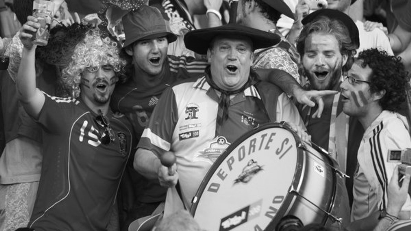 Zomrel legendárny španielsky bubeník Manolo.