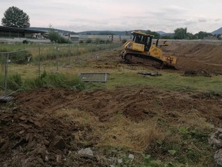 Začiatok výstavby futbalového štadióna v Prešove.