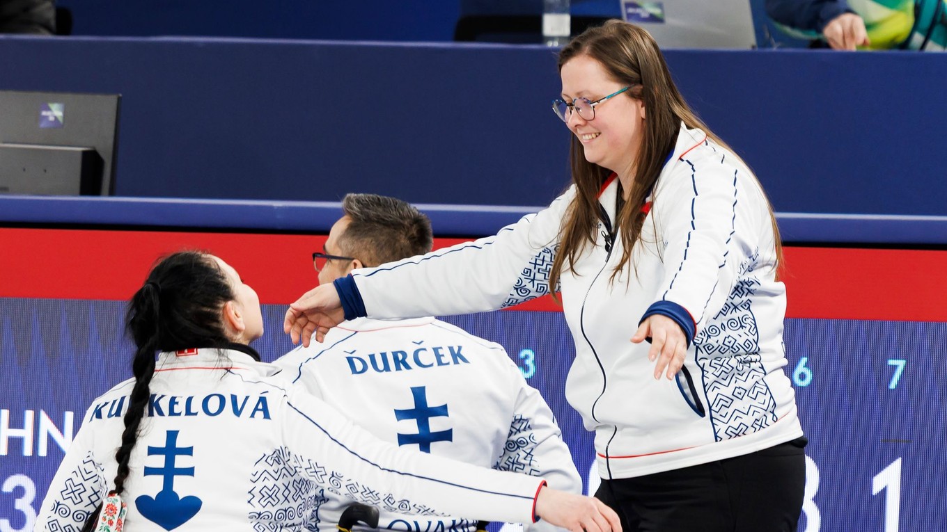 Slovenskí reprezentanti v curlingu.