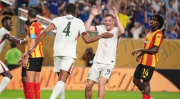Tosin Adarabioyo a Liam Delap sa radujú z gólu