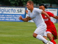 Momentka zo zápasu Stará Ľubovňa Redfox Football Club - FC ViOn Zlaté Moravce-Vráble v 1. kole II. ligy.