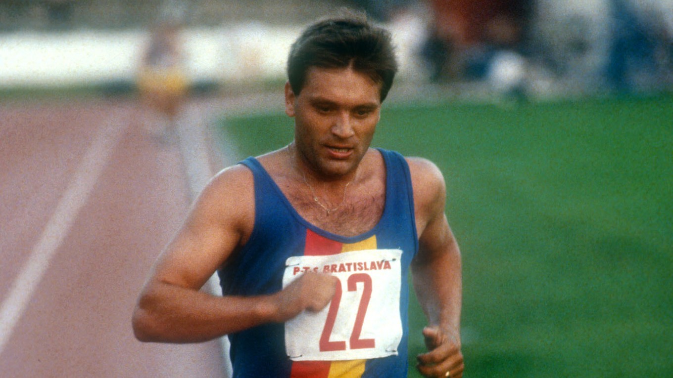 Jozef Pribilinec, olympijský víťaz v chôdzi na 20 km z OH 1988 v Soule.