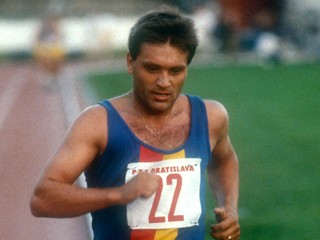 Jozef Pribilinec, olympijský víťaz v chôdzi na 20 km z OH 1988 v Soule.