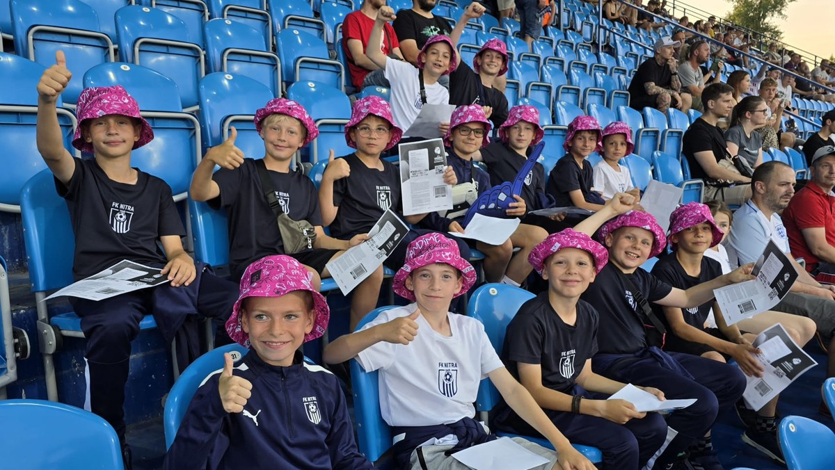 Mládežnícki futbalisti si splnili sen – Telekom im daroval vstupenky na UEFA U21 EURO 2025