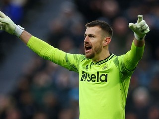 Martin Dúbravka v drese Newcastle United.