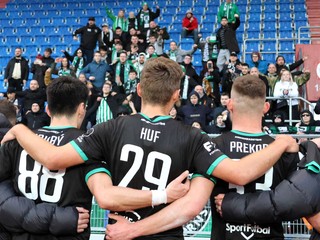 Erik Prekop so spoluhráčmi z Bohemians Praha 1905.