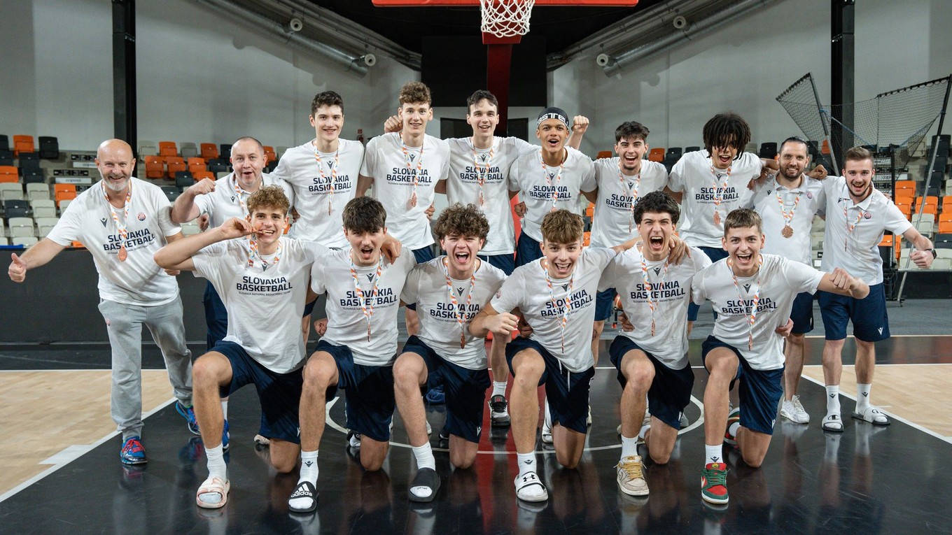 Slovenskí basketbalisti do 18 rokov