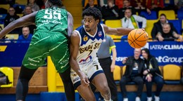 Momentka zo zápasu Svit - Levice.