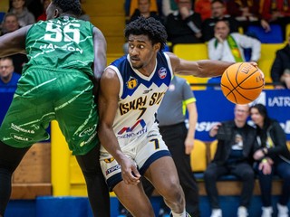 Momentka zo zápasu Svit - Levice.